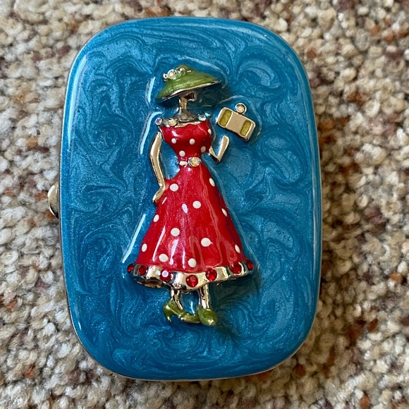 NWT-Nordstrom Travel Sewing Box/Pill Box - Picture 5 of 5